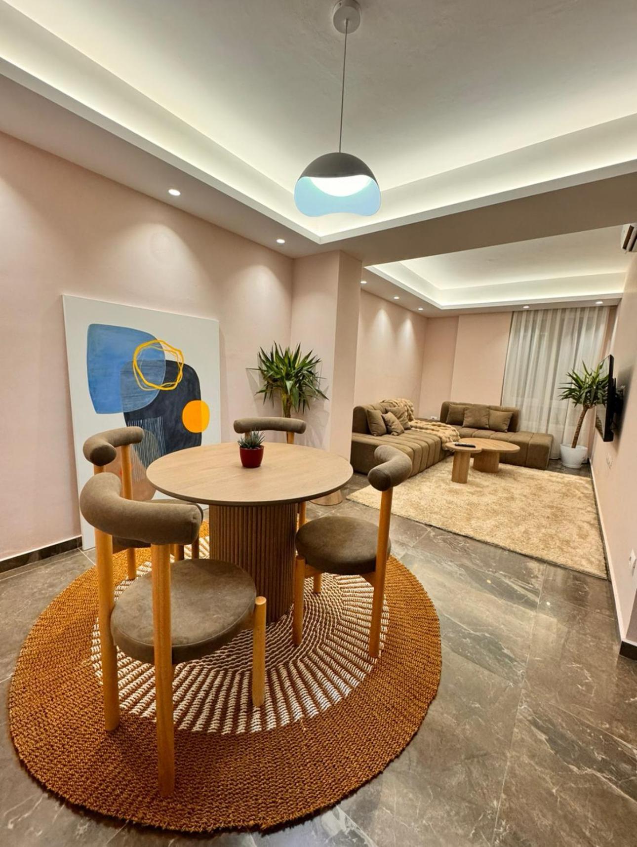 Agate City Center Apartment Tirana Zewnętrze zdjęcie